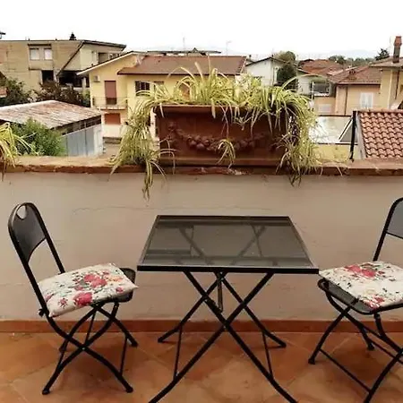 Charming Base In Tuscany Chiesina Uzzanese